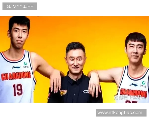 赛后分析：南京篮球队与成都篮球队的战术对决与表现评估