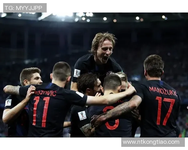 足球明星专访背后的故事与心路历程揭秘